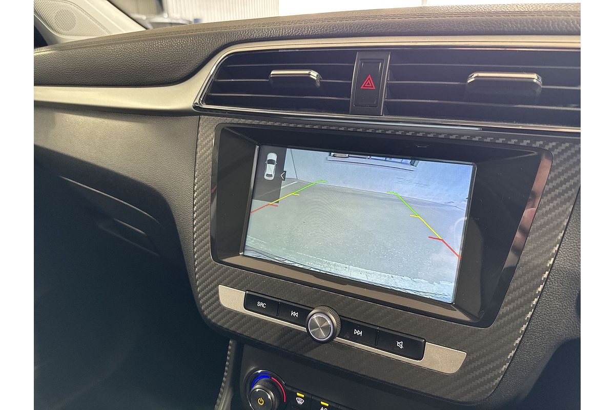 2020 MG ZS Essence AZS1