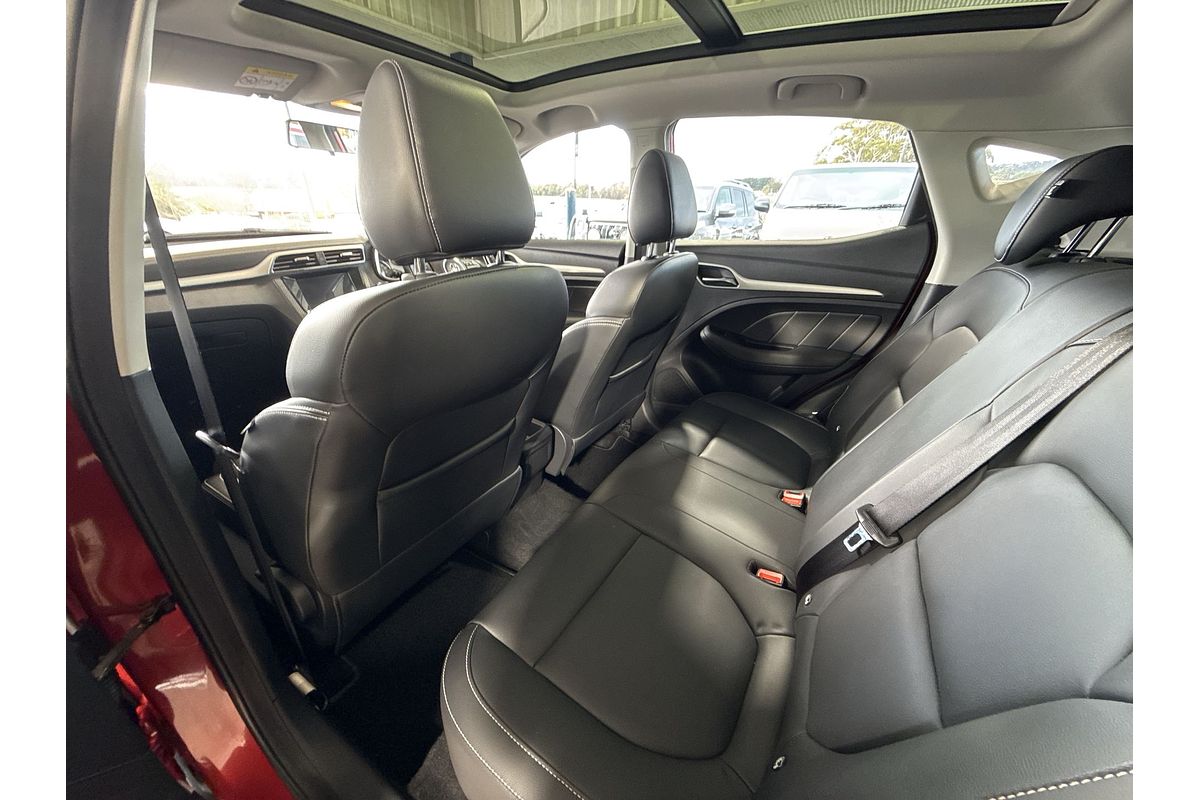 2020 MG ZS Essence AZS1