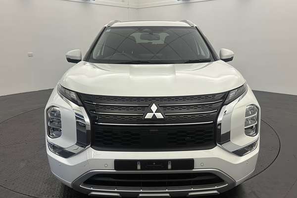 2022 Mitsubishi Outlander PHEV Exceed ZM