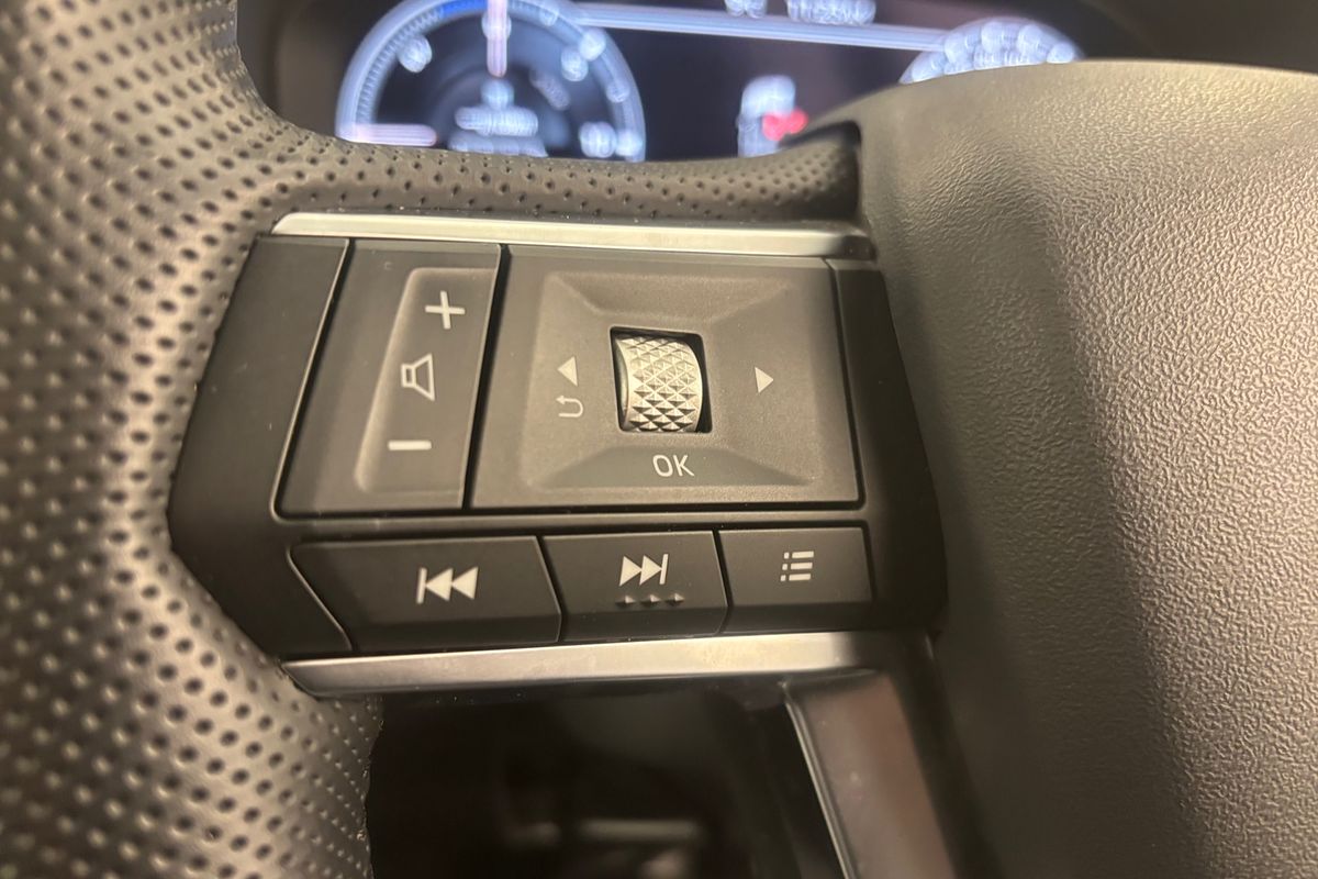 2022 Mitsubishi Outlander PHEV Exceed ZM