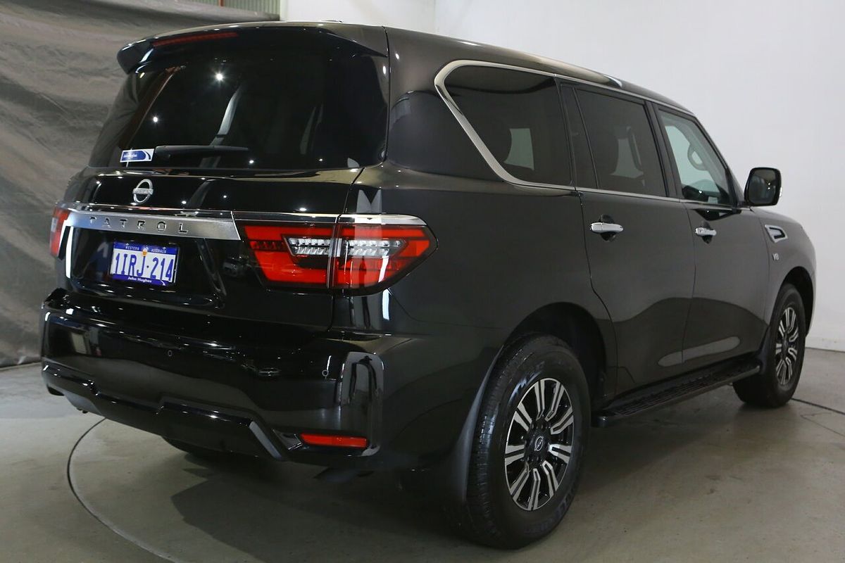 2024 Nissan Patrol Ti Y62
