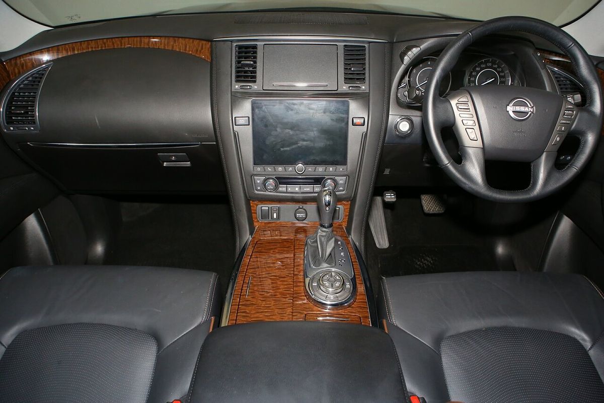 2024 Nissan Patrol Ti Y62