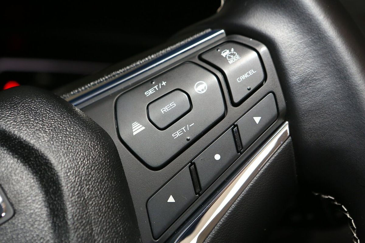 2024 Isuzu MU-X LS-T