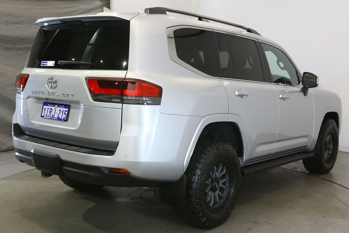 2024 Toyota Landcruiser VX FJA300R
