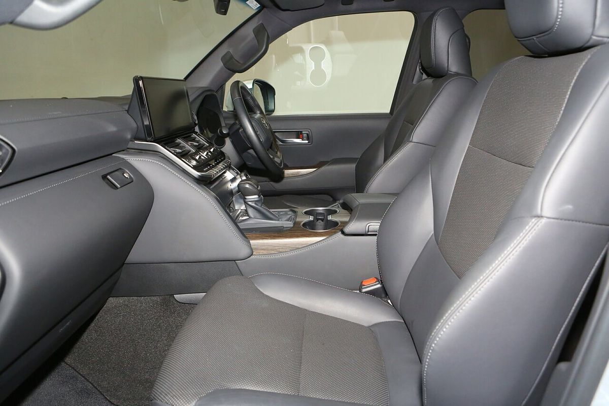 2024 Toyota Landcruiser VX FJA300R