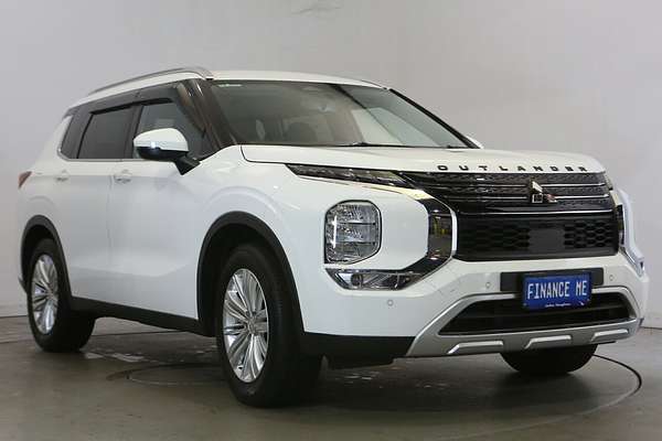 2022 Mitsubishi Outlander LS ZM