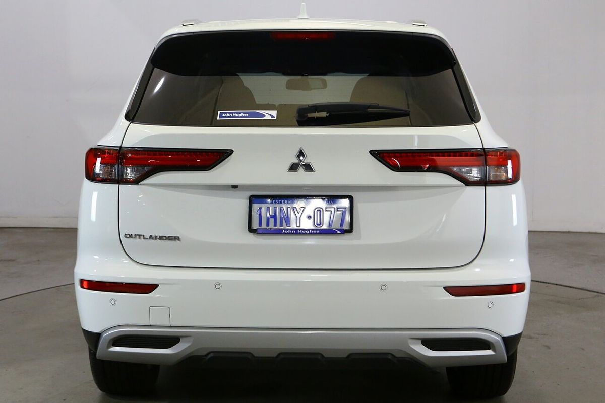 2022 Mitsubishi Outlander LS ZM