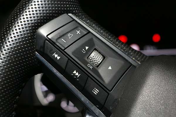 2022 Mitsubishi Outlander LS ZM