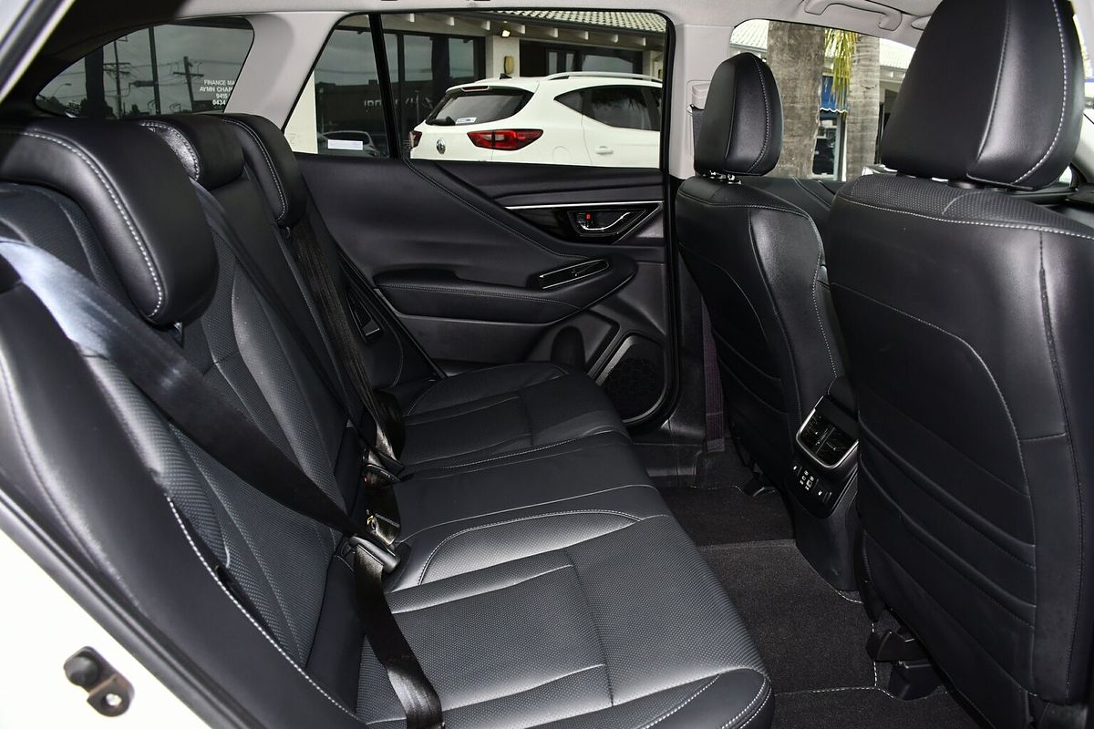 2024 Subaru Outback AWD Touring 6GEN