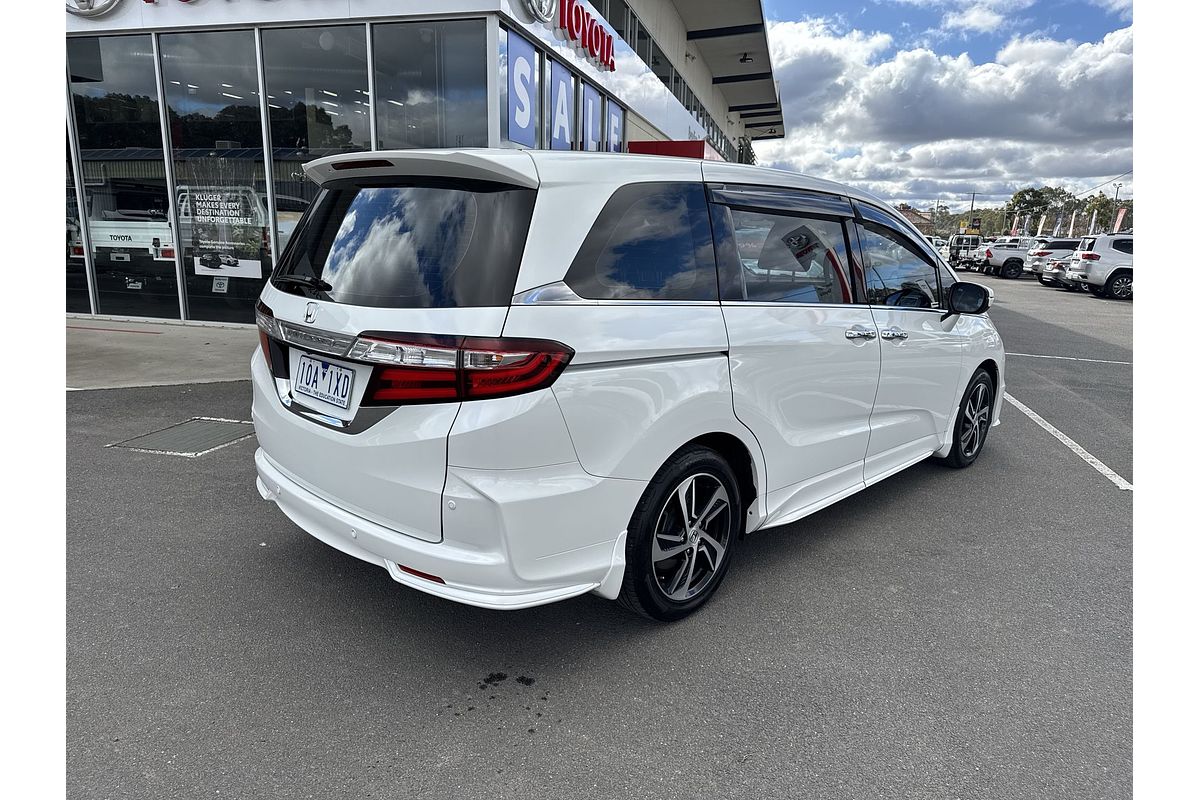 2016 Honda Odyssey VTi-L 5th Gen