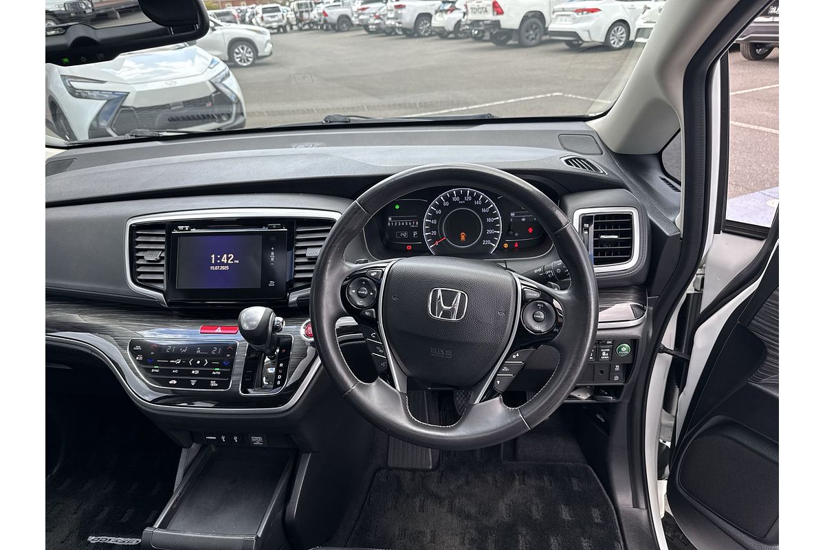 2016 Honda Odyssey VTi-L 5th Gen
