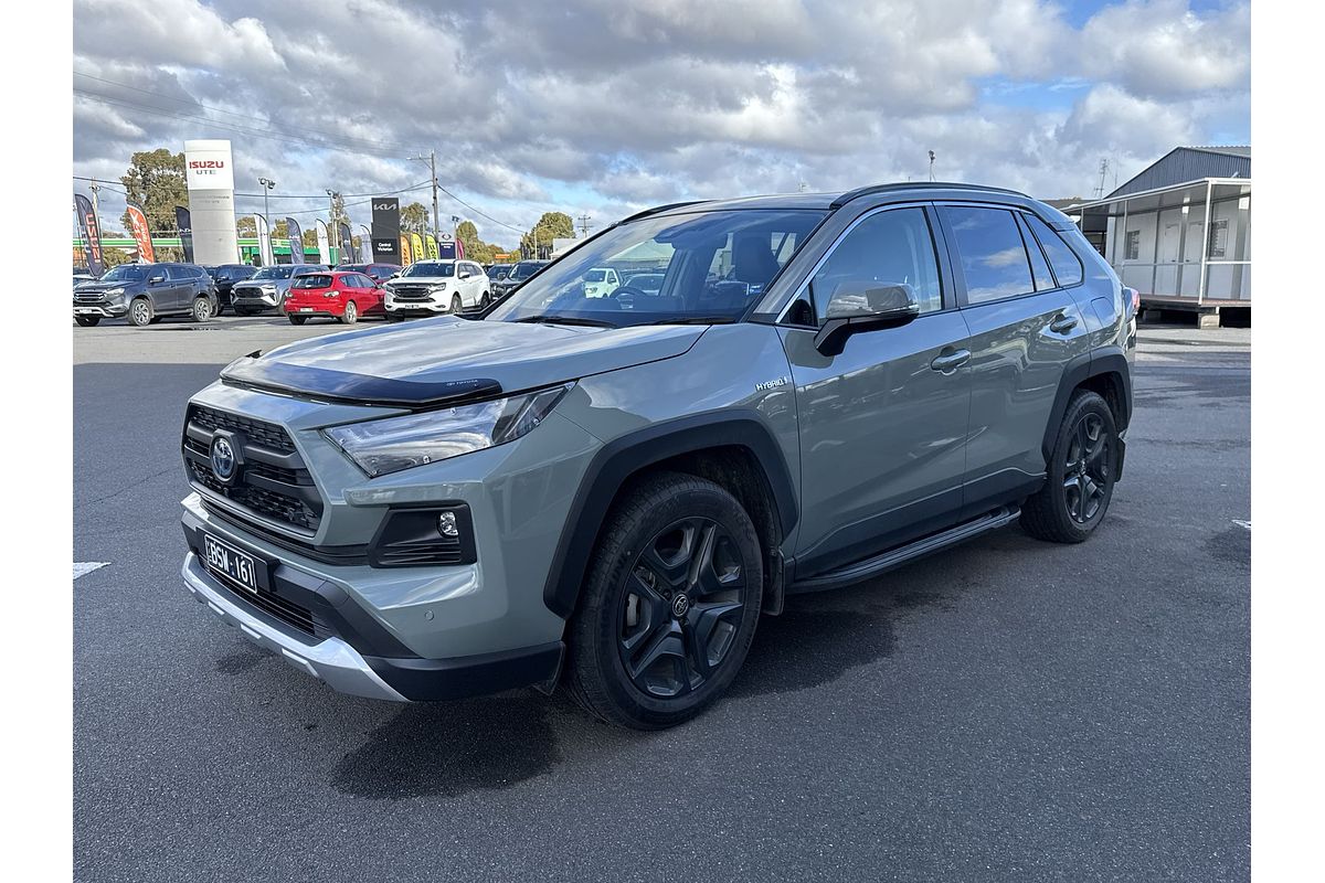 2021 Toyota RAV4 Edge AXAH54R