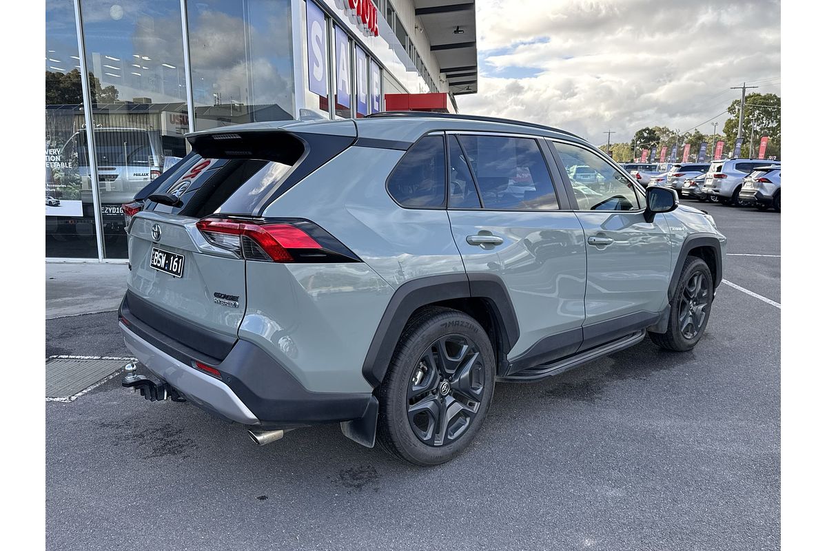2021 Toyota RAV4 Edge AXAH54R