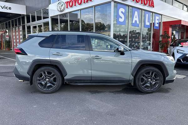 2021 Toyota RAV4 Edge AXAH54R