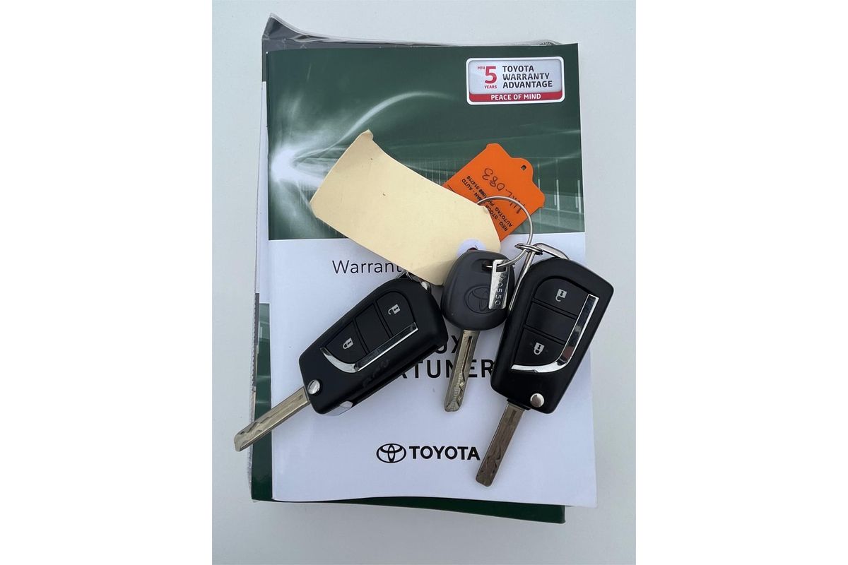 2021 Toyota Hilux SR GUN126R 4X4