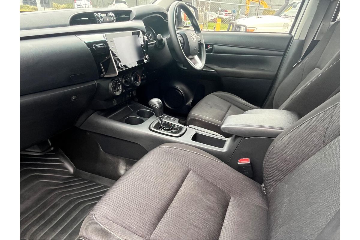 2021 Toyota Hilux SR GUN126R 4X4