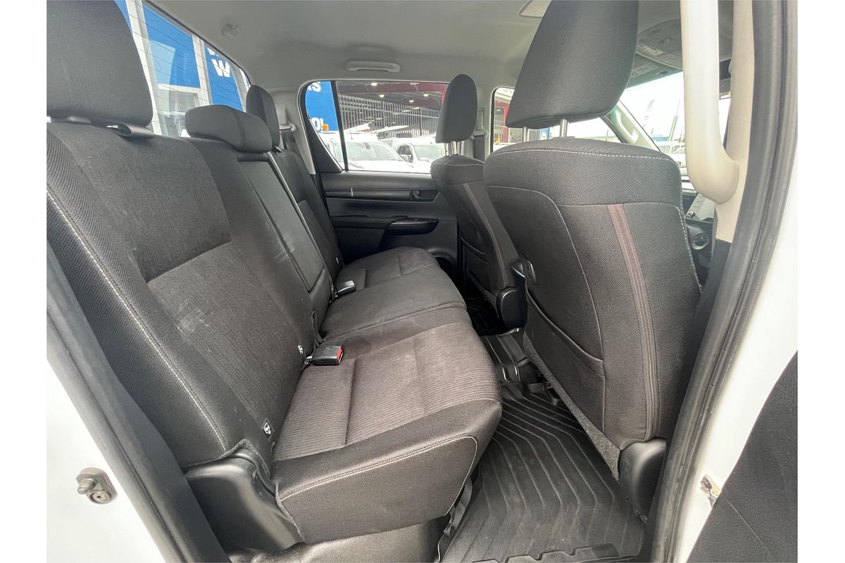 2021 Toyota Hilux SR GUN126R 4X4