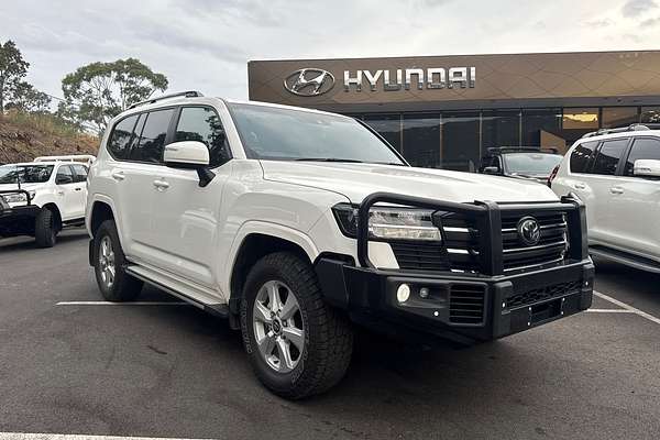 2023 Toyota Landcruiser GXL FJA300R
