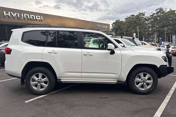 2023 Toyota Landcruiser GXL FJA300R