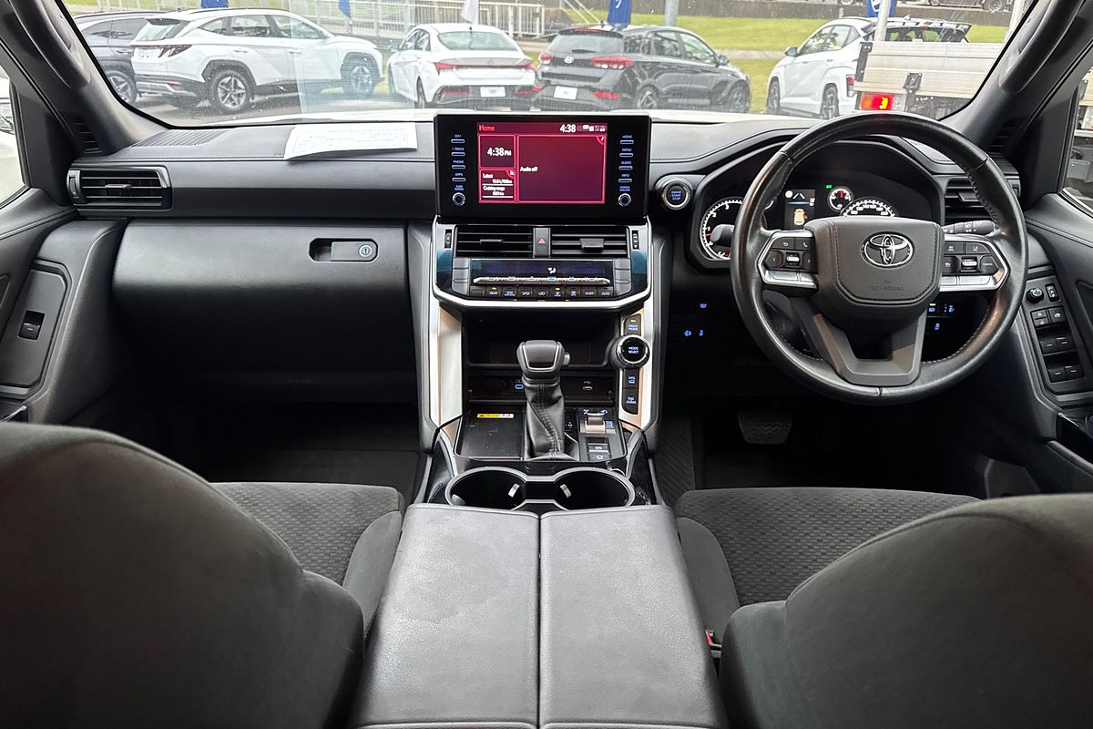 2023 Toyota Landcruiser GXL FJA300R