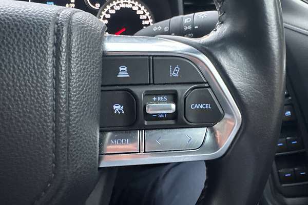 2023 Toyota Landcruiser GXL FJA300R