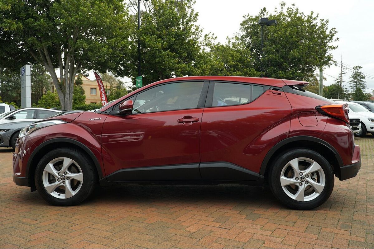 2017 Toyota C-HR NGX10R