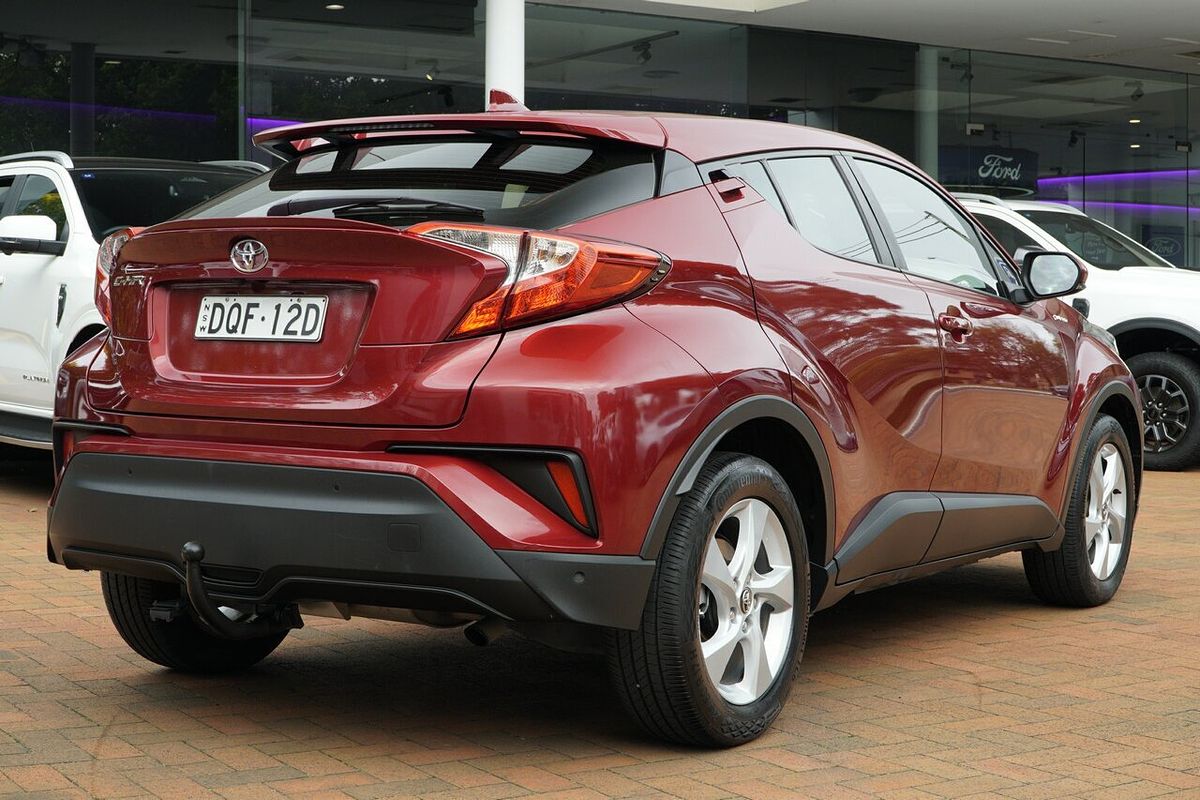 2017 Toyota C-HR NGX10R