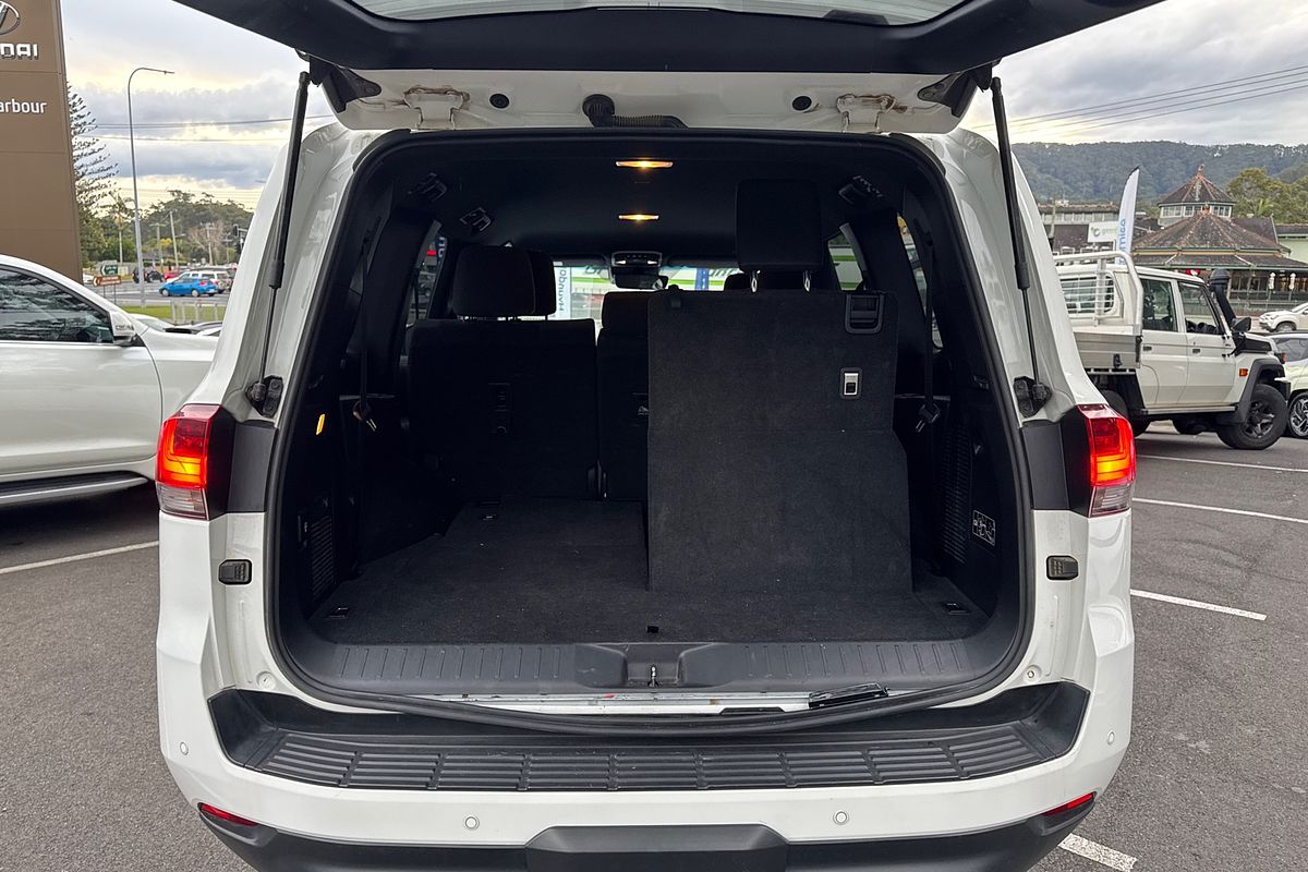 2023 Toyota Landcruiser GXL FJA300R