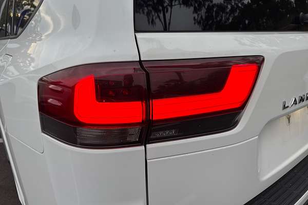 2023 Toyota Landcruiser GXL FJA300R
