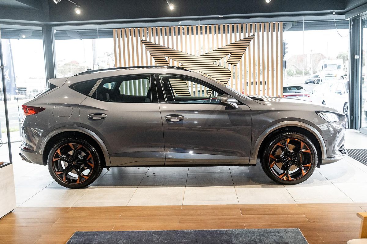 2024 CUPRA Formentor VZx KM