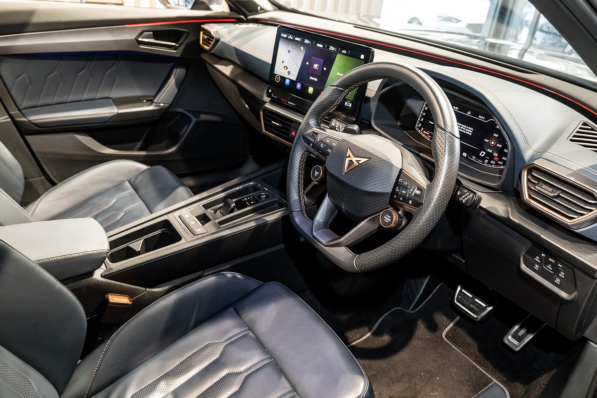 2024 CUPRA Formentor VZx KM
