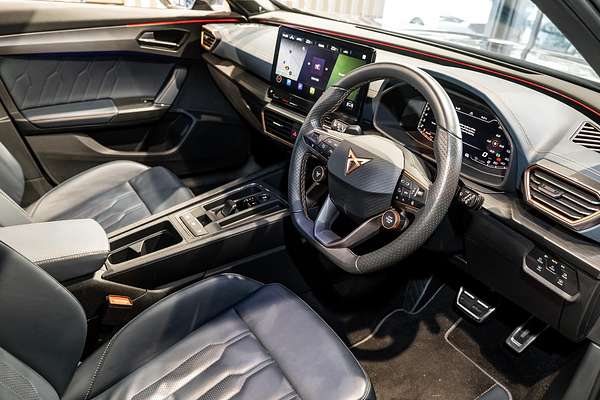 2024 CUPRA Formentor VZx KM