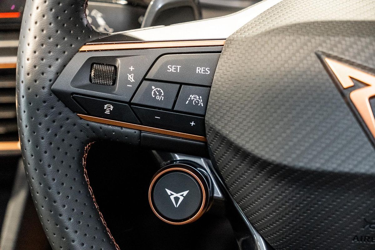 2024 CUPRA Formentor VZx KM