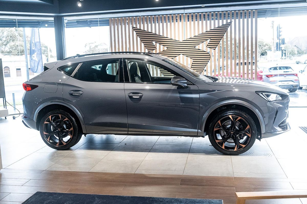 2024 CUPRA Formentor VZx KM