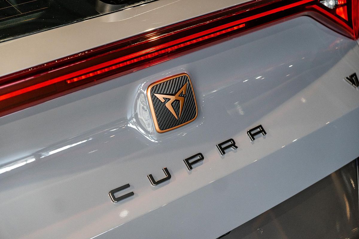 2024 CUPRA Formentor VZx KM