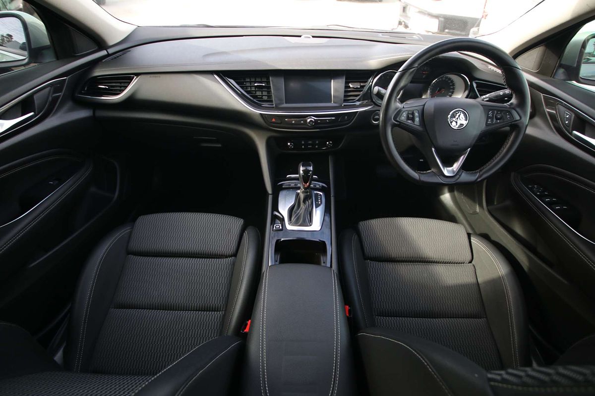 2018 Holden Commodore RS ZB