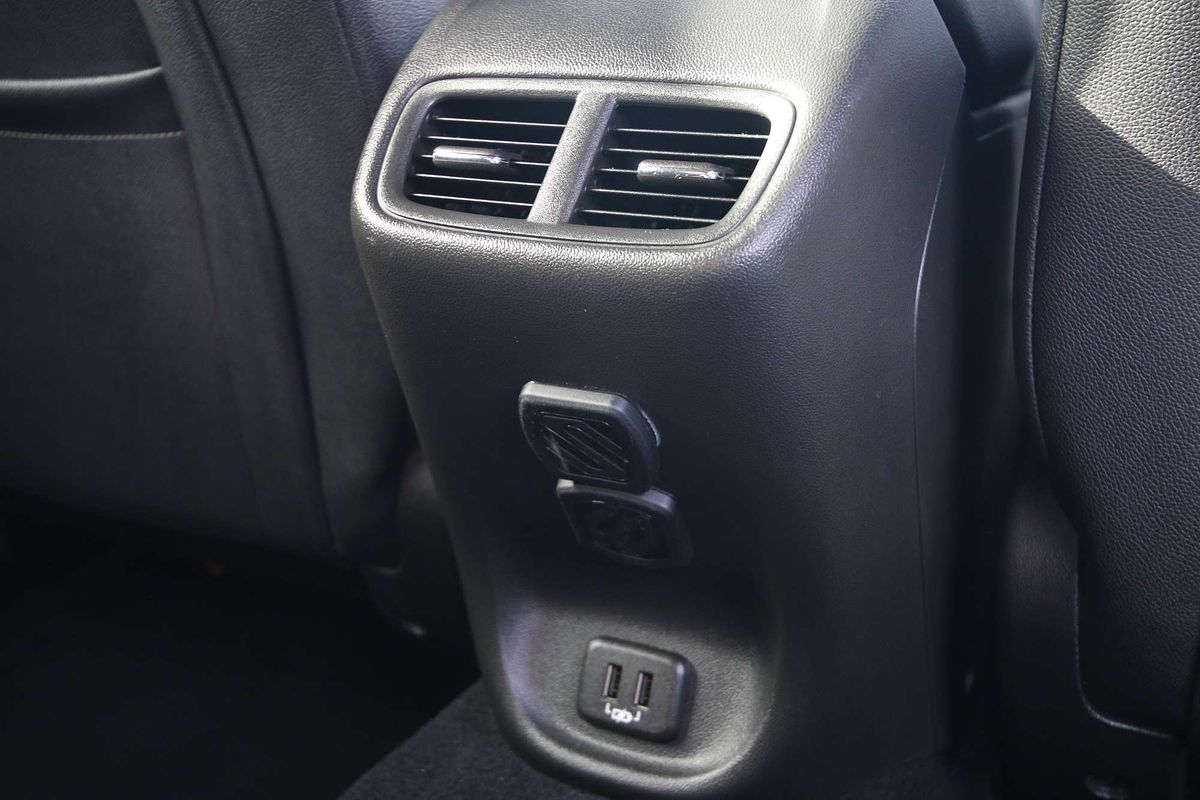 2018 Holden Commodore RS ZB
