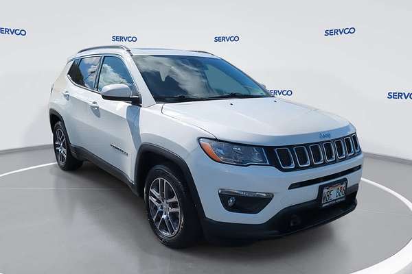 2020 Jeep Compass Latitude w/Sun/Safety Pkg