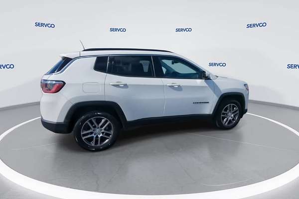 2020 Jeep Compass Latitude w/Sun/Safety Pkg