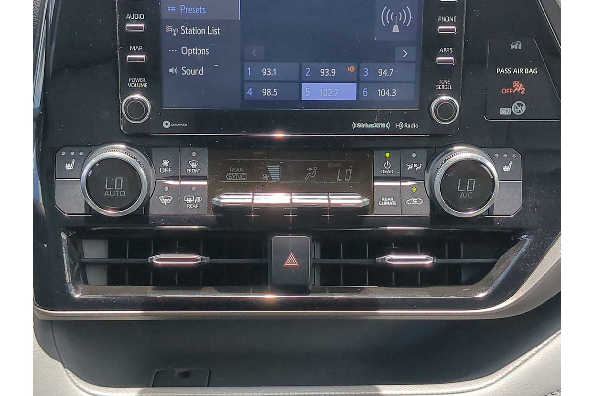 2022 Toyota Highlander XLE