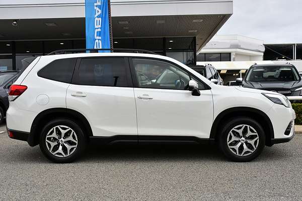 2024 Subaru Forester 2.5i S5