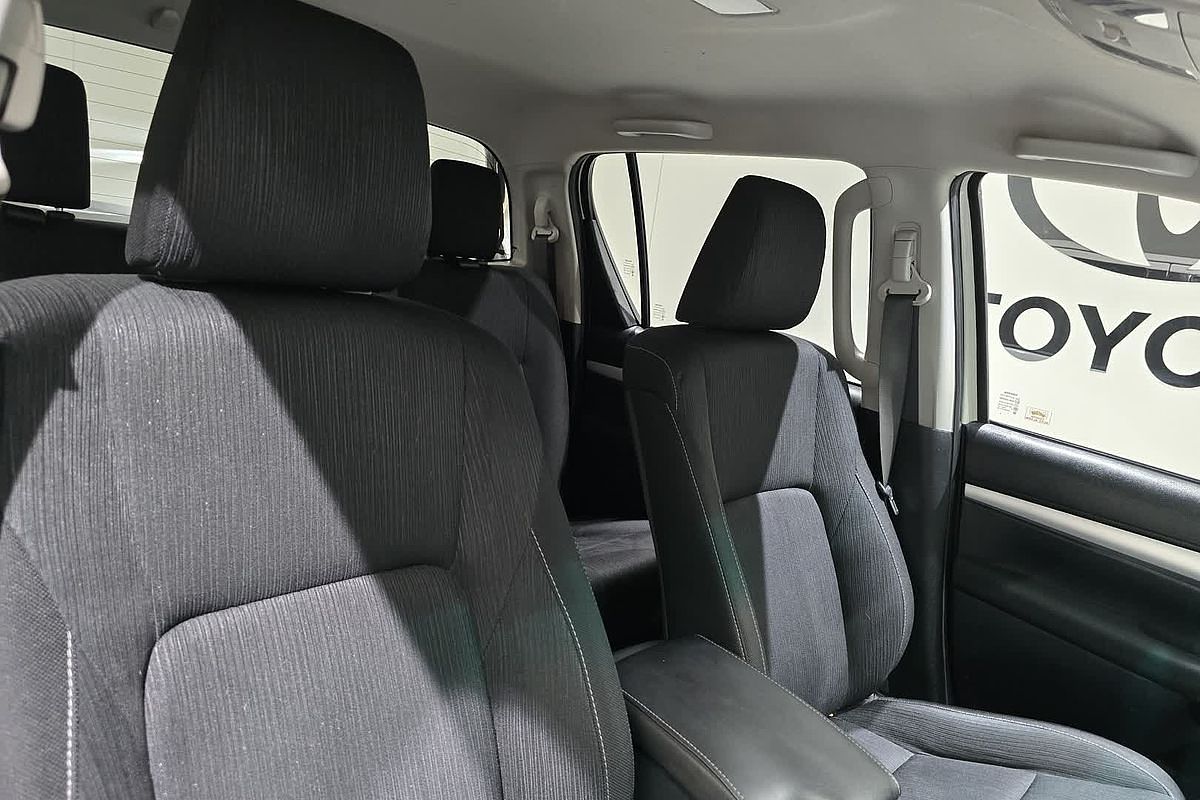 2021 Toyota Hilux Hilux 4x4 SR5 2.8L T Diesel Automatic Double Cab GUN126R 4X4