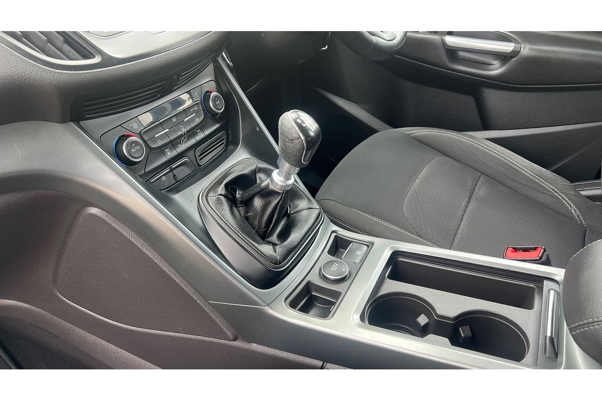2017 Ford Escape Ambiente ZG