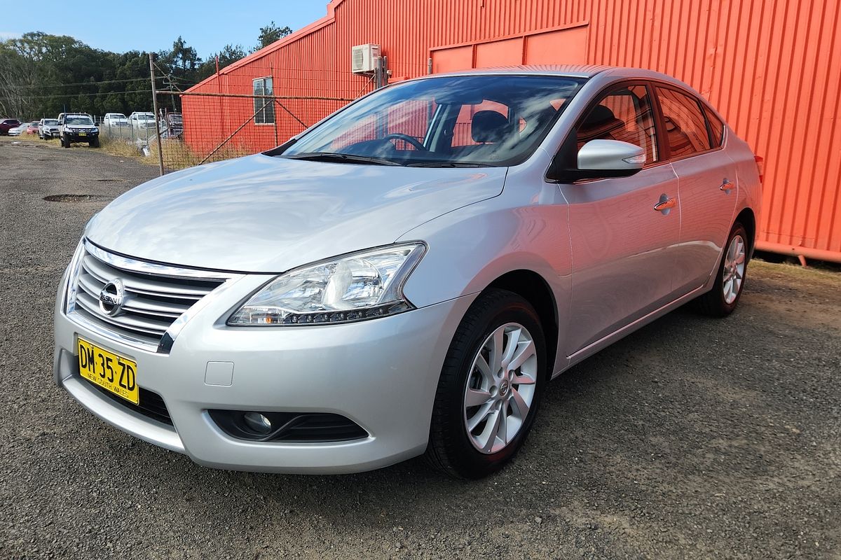 2013 Nissan Pulsar ST-L B17