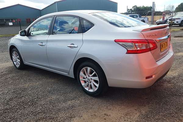 2013 Nissan Pulsar ST-L B17