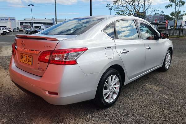 2013 Nissan Pulsar ST-L B17