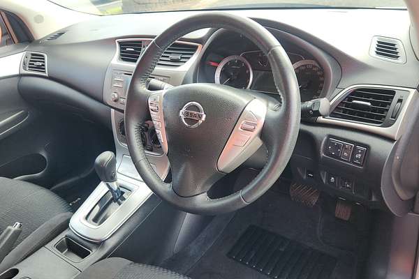 2013 Nissan Pulsar ST-L B17