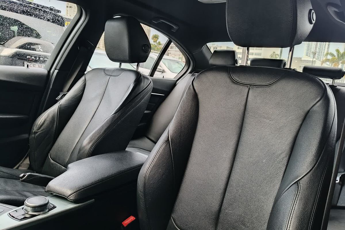 2018 BMW 3 Series 318i Luxury Line F30 LCI