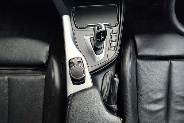 2018 BMW 3 Series 318i Luxury Line F30 LCI