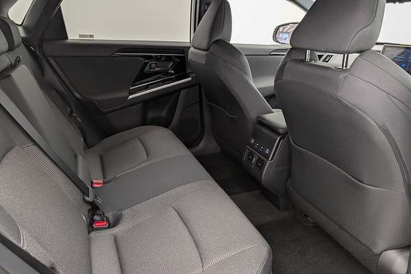 2025 Subaru Solterra AWD E1-1